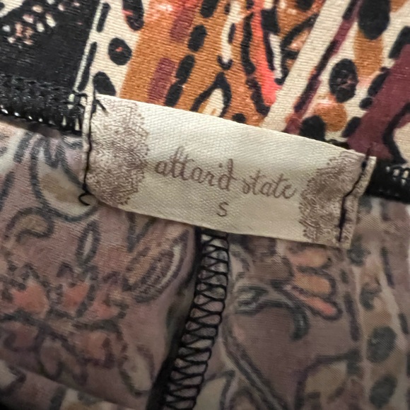 Altered State Paisley Leggings Size Small - Picture 4 of 4